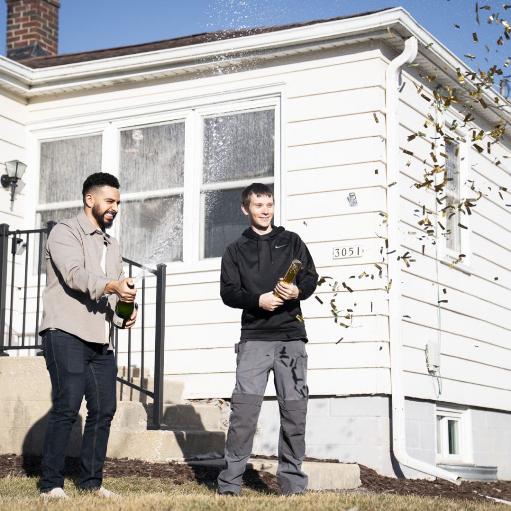 Home Buyer Representative in Kenosha, Bilingual Real Estate Services in Kenosha, Bilingual Real Estate Agent in Kenosha