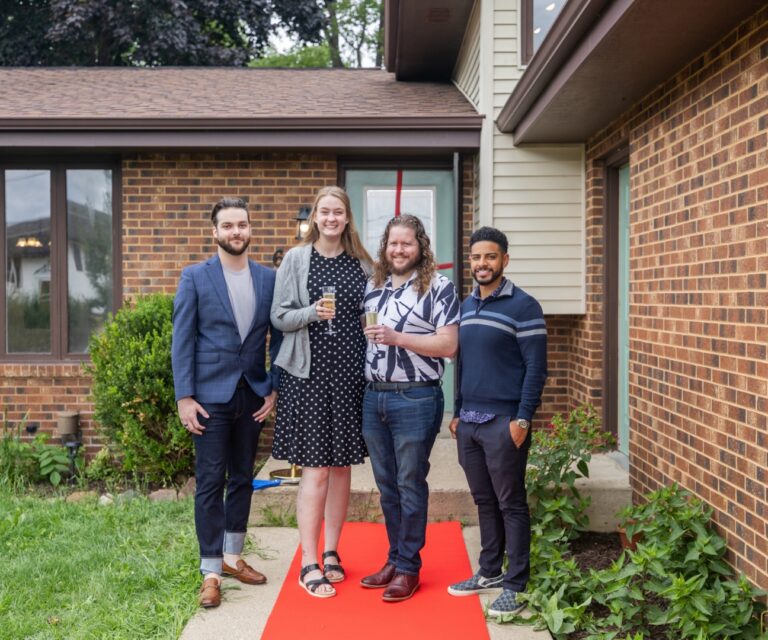 bilingual realtor in Kenosha, Spanish speaking real estate agent, Kenosha home buying services